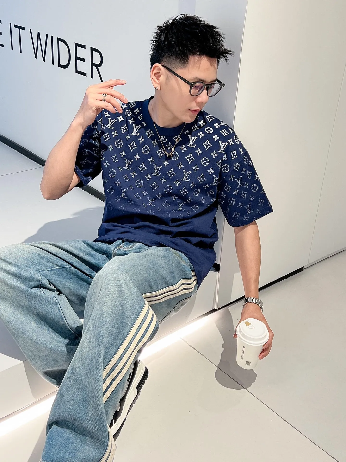Model picture